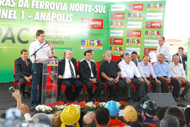 Vistoria-das-obras-da-Ferrovia-Norte-Sul-com-a-presença-do-Presidente-Lula-e-ministros-Foto-Paulo-Giovanni (1)